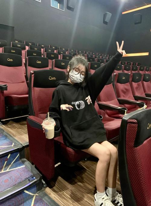 18禁美女免费网站的相关介绍