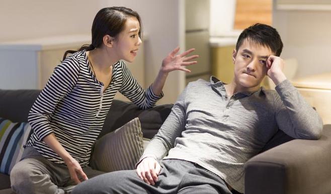 少妇的av的相关介绍