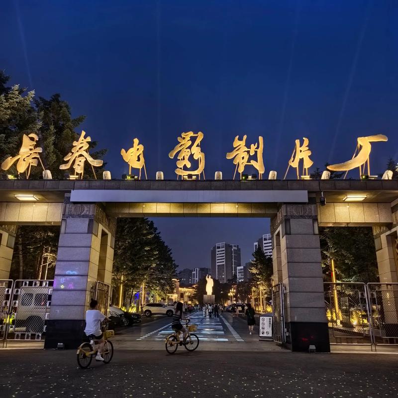 欧美极品人妻精选的相关介绍